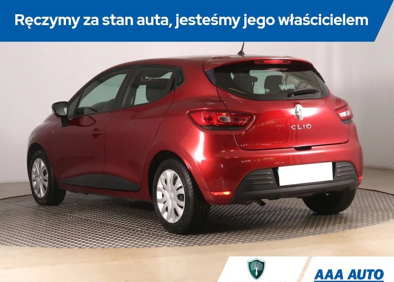 Renault Clio cena 37000 przebieg: 121688, rok produkcji 2018 z Krynki małe 232